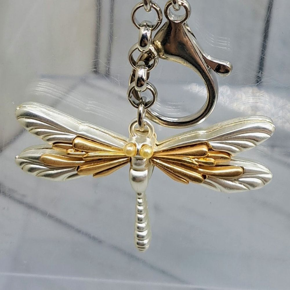 Cracker Barrel Metal 2Tone:Silver&GoldDragonfly KeyChain Charm NWT (B)